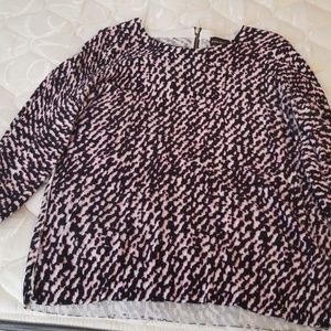 Dana Buchman Sweater